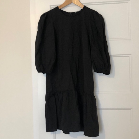 Zara black dress - Picture 1 of 3
